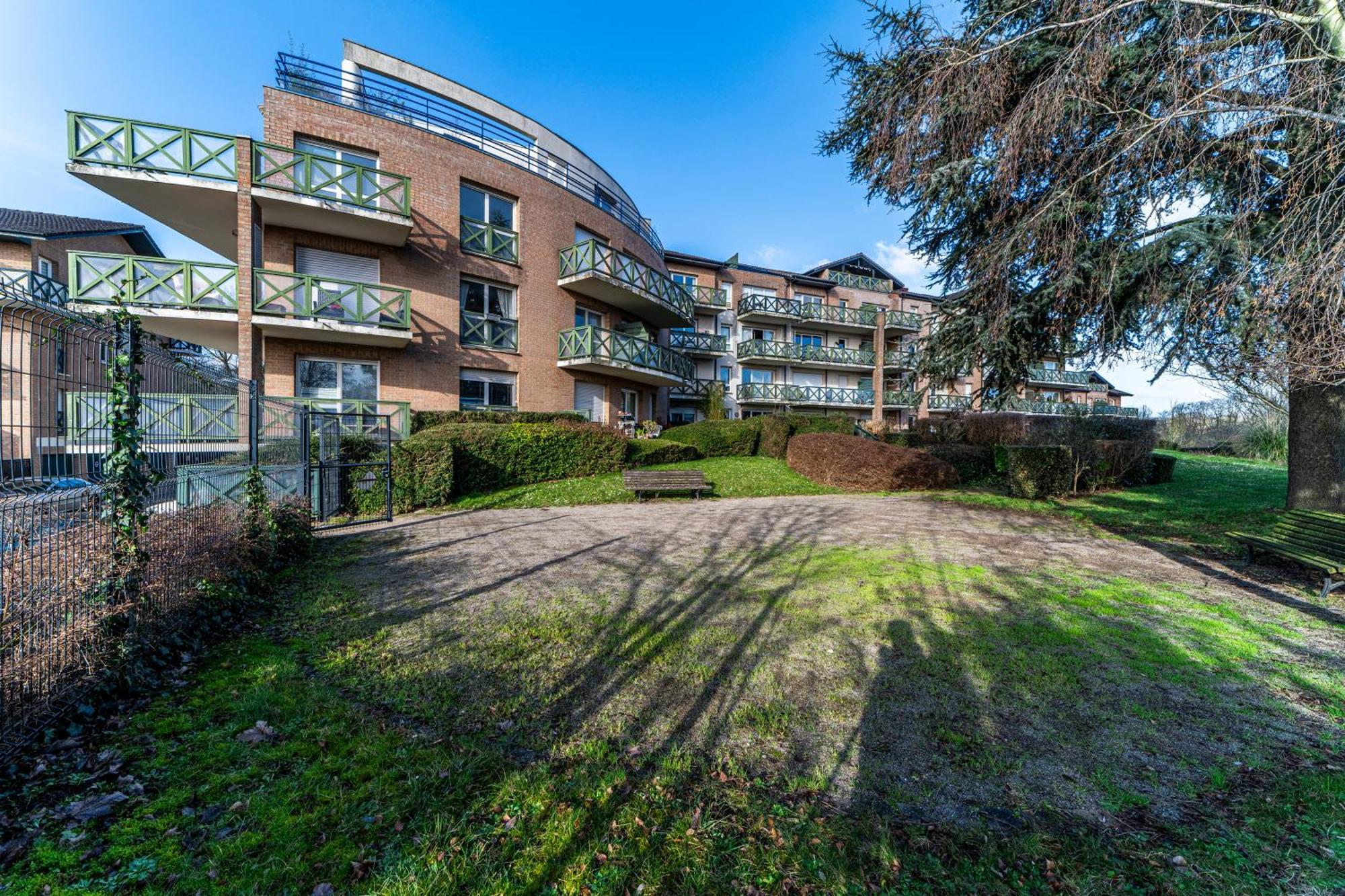 T2 Avec Terrasse Citadelle Apartment Lille Exterior photo
